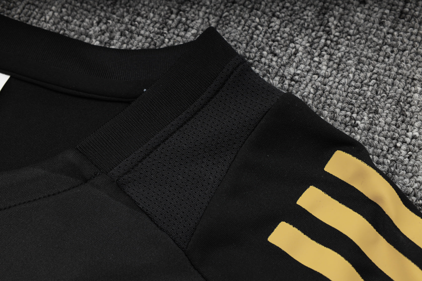 New Real Madrid 8º TrackSuit Corto 24/25