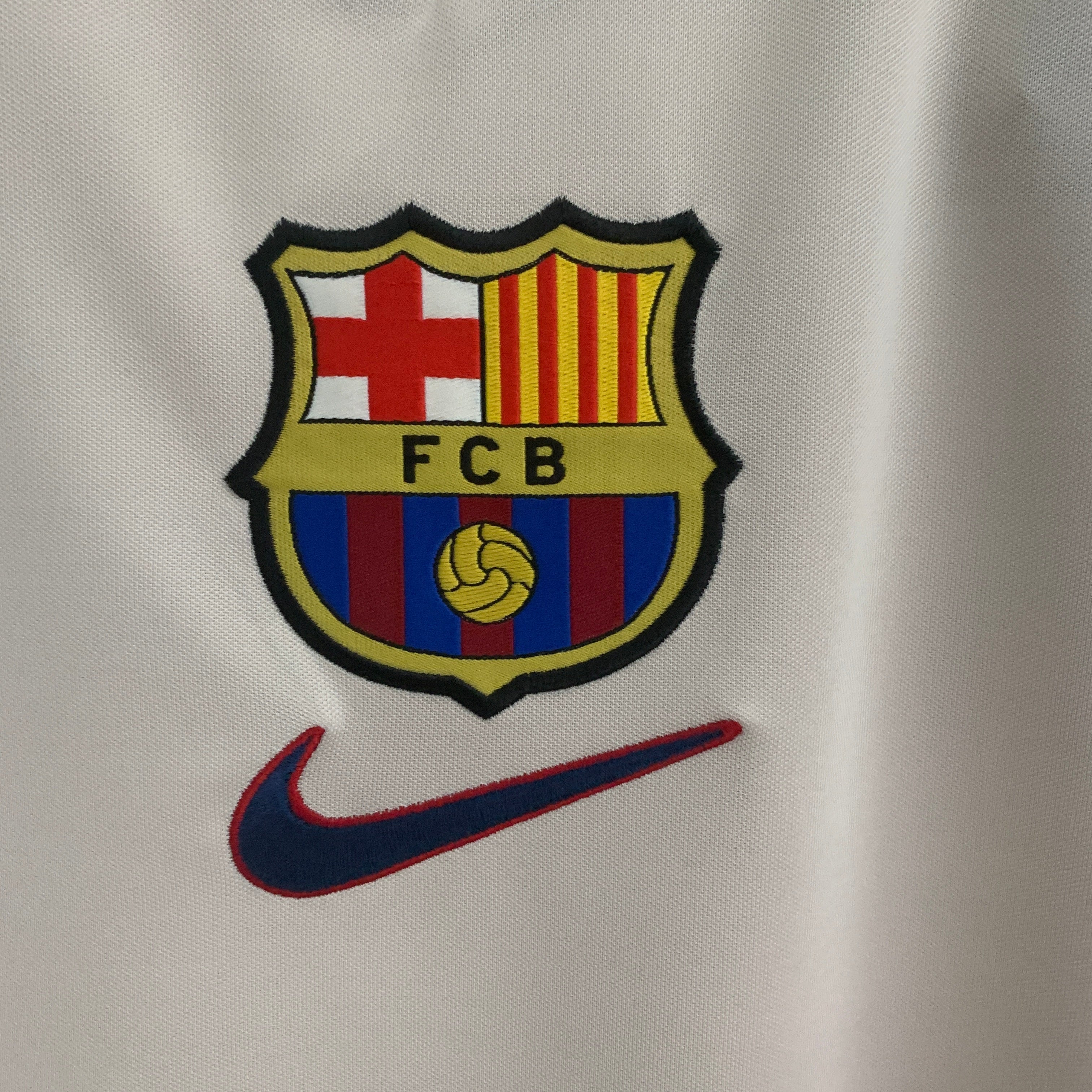 New FC Barcelona Retro Shirt 98/99