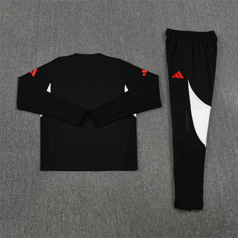 New Liverpool TrackSuit Complete 25/26