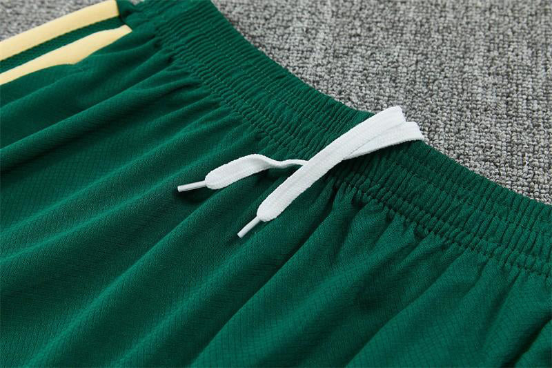 New Real Madrid TrackSuit Corto Special Edition 25/26