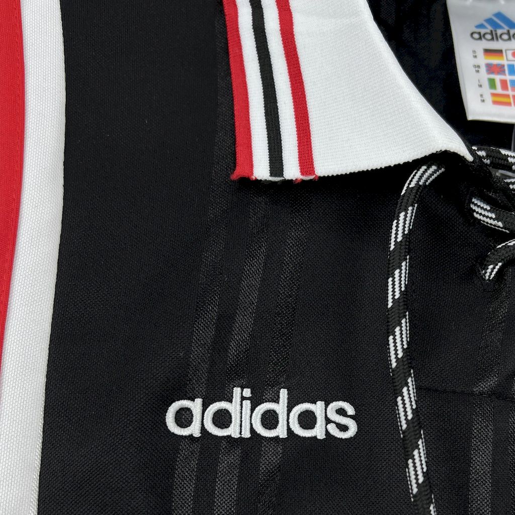 New Benfica Retro Commemorative Shirt 97/98