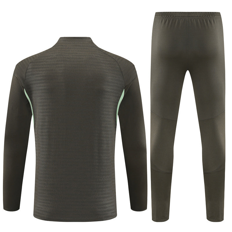 New Real Madrid TrackSuit Complete 25/26 3º