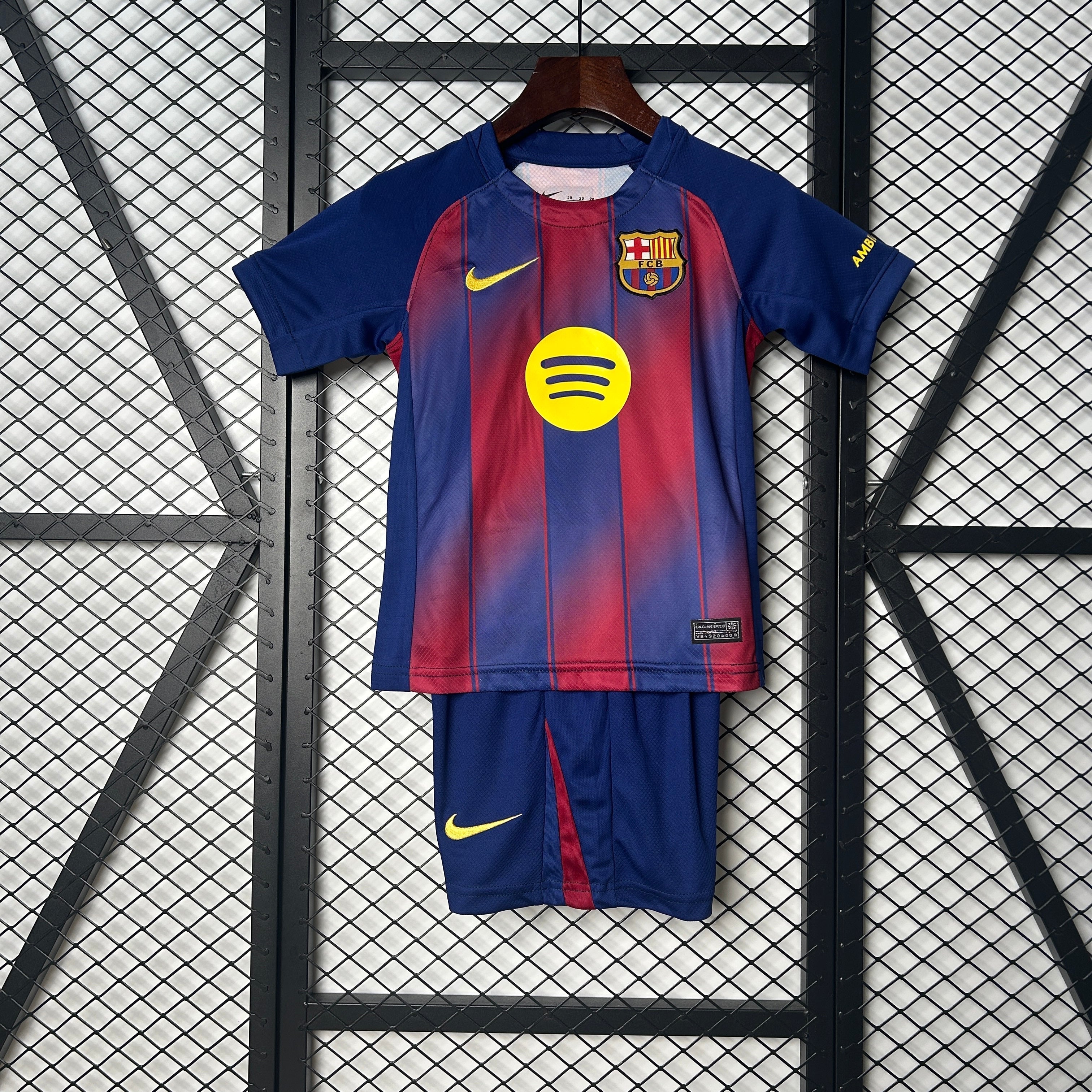 New Conjunto Niño FC Barcelona Home 25/26
