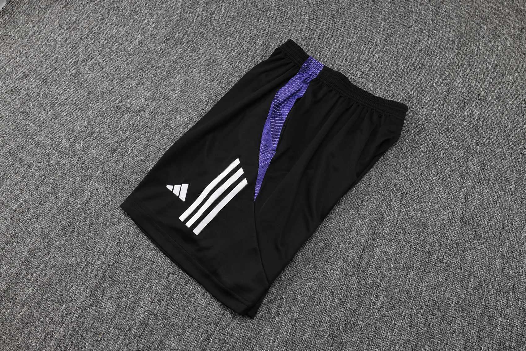 New Real Madrid 5º TrackSuit Corto 24/25