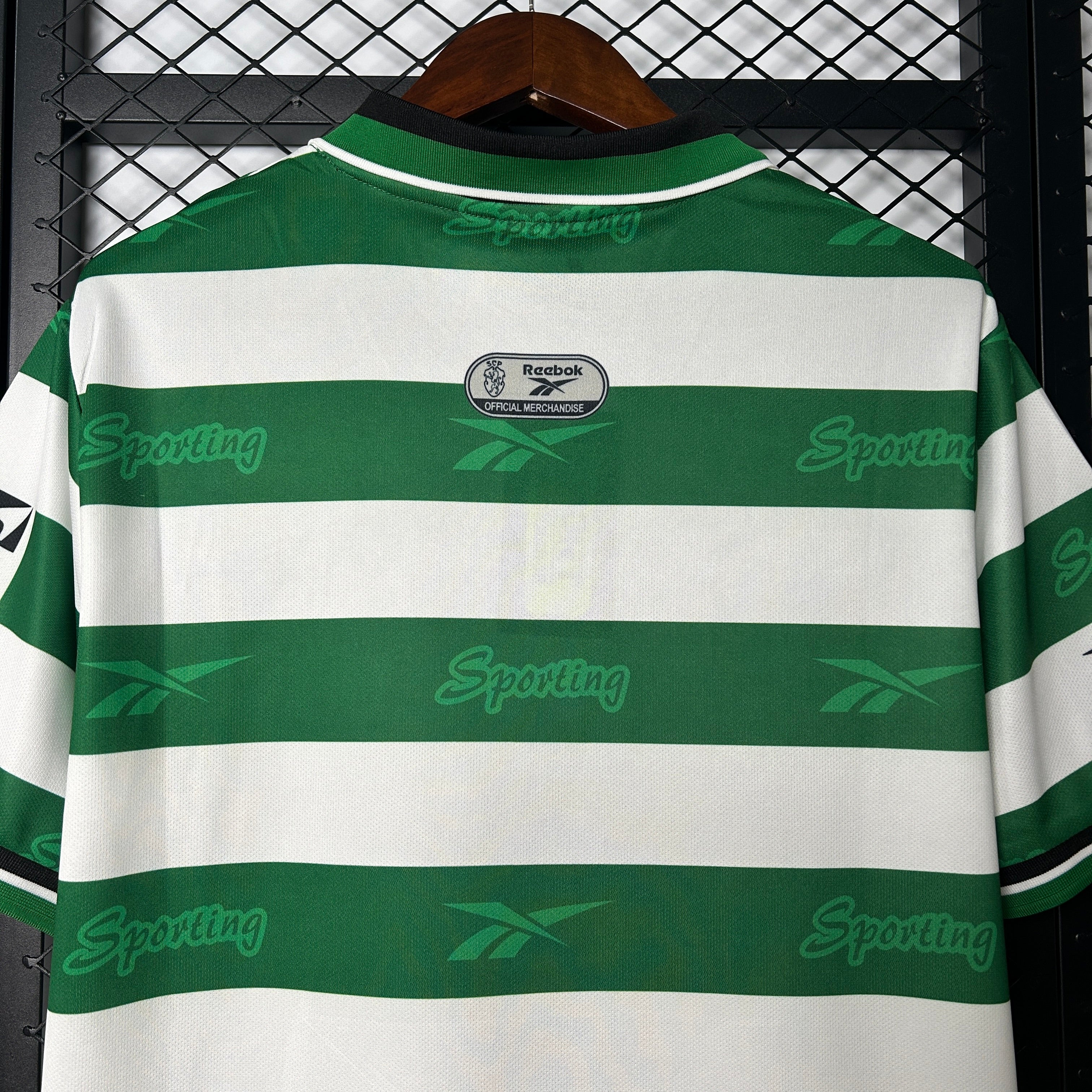 New Sporting Lisboa Retro Shirt 99/00