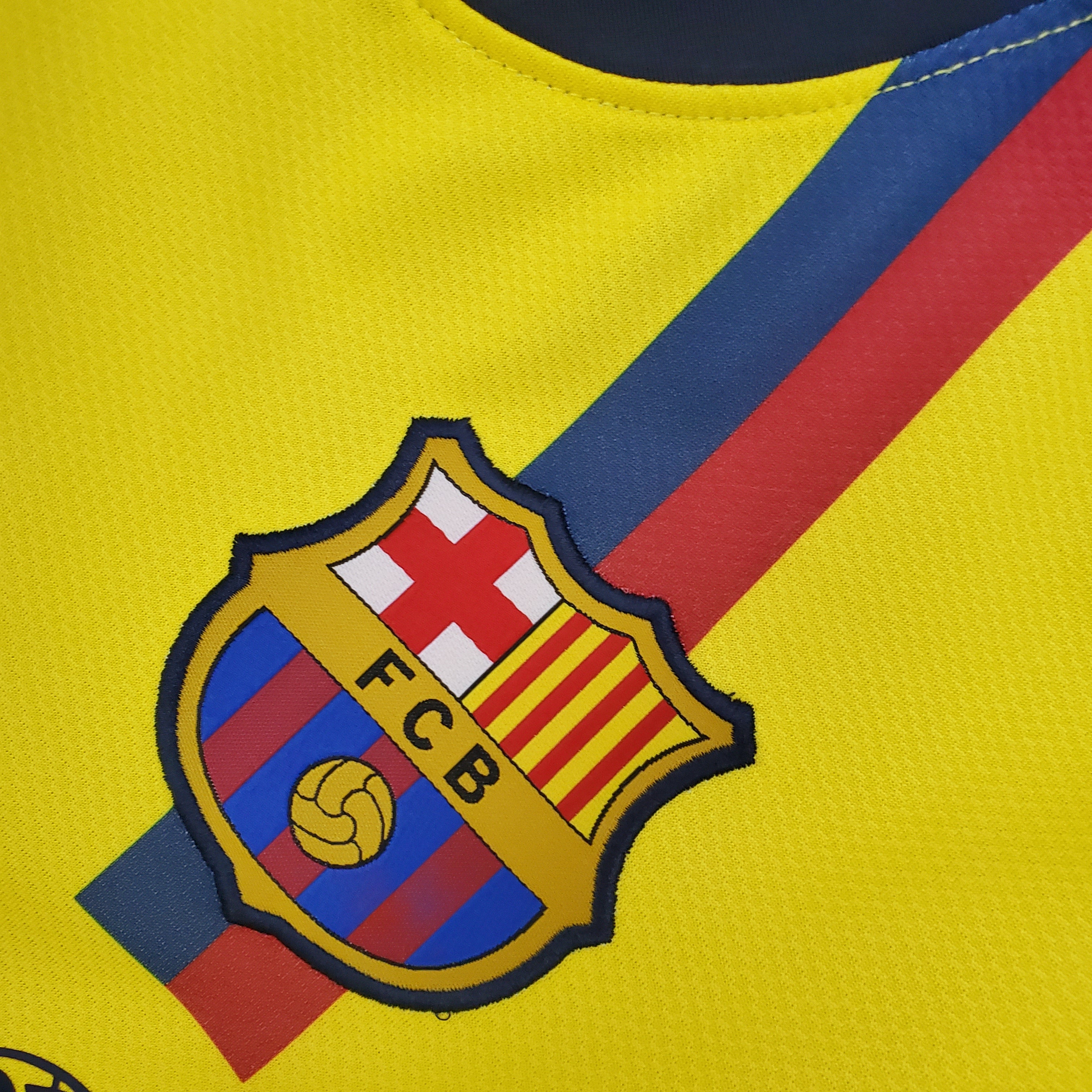 New FC Barcelona Retro Shirt 08/09