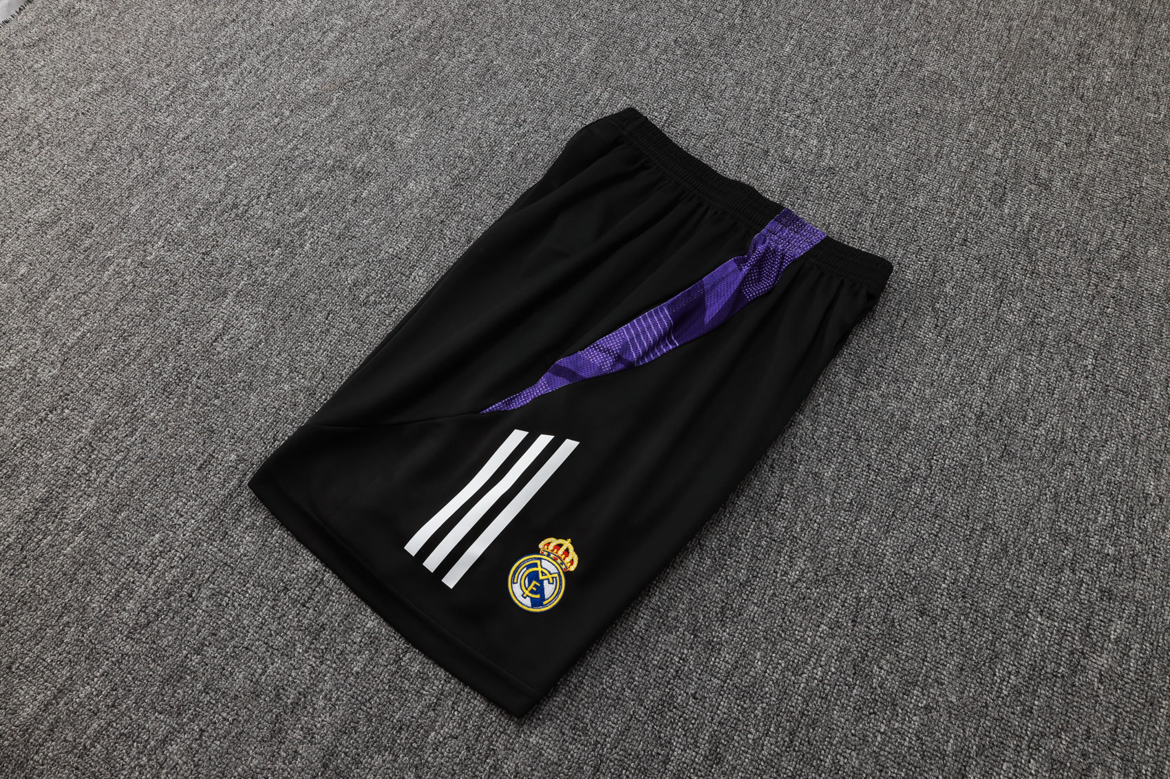 New Real Madrid 4º TrackSuit Corto 24/25