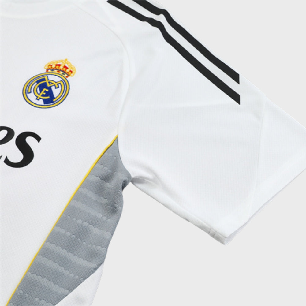 New Real Madrid TrackSuit Corto 25/26