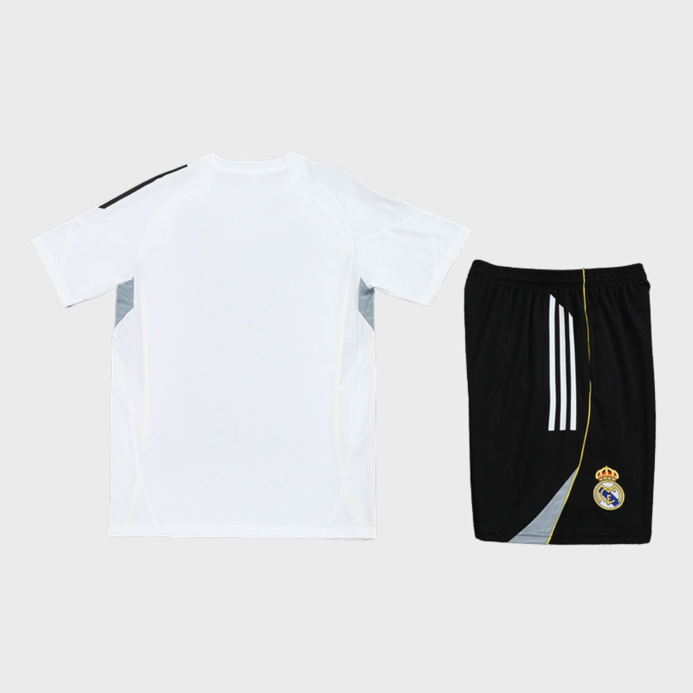 New Real Madrid TrackSuit Corto 25/26