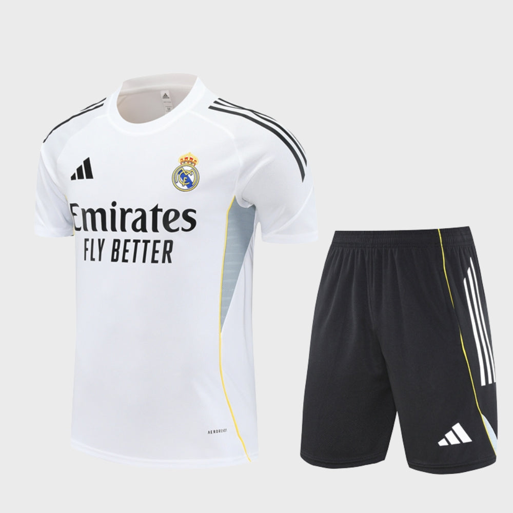 New Real Madrid TrackSuit Corto 25/26