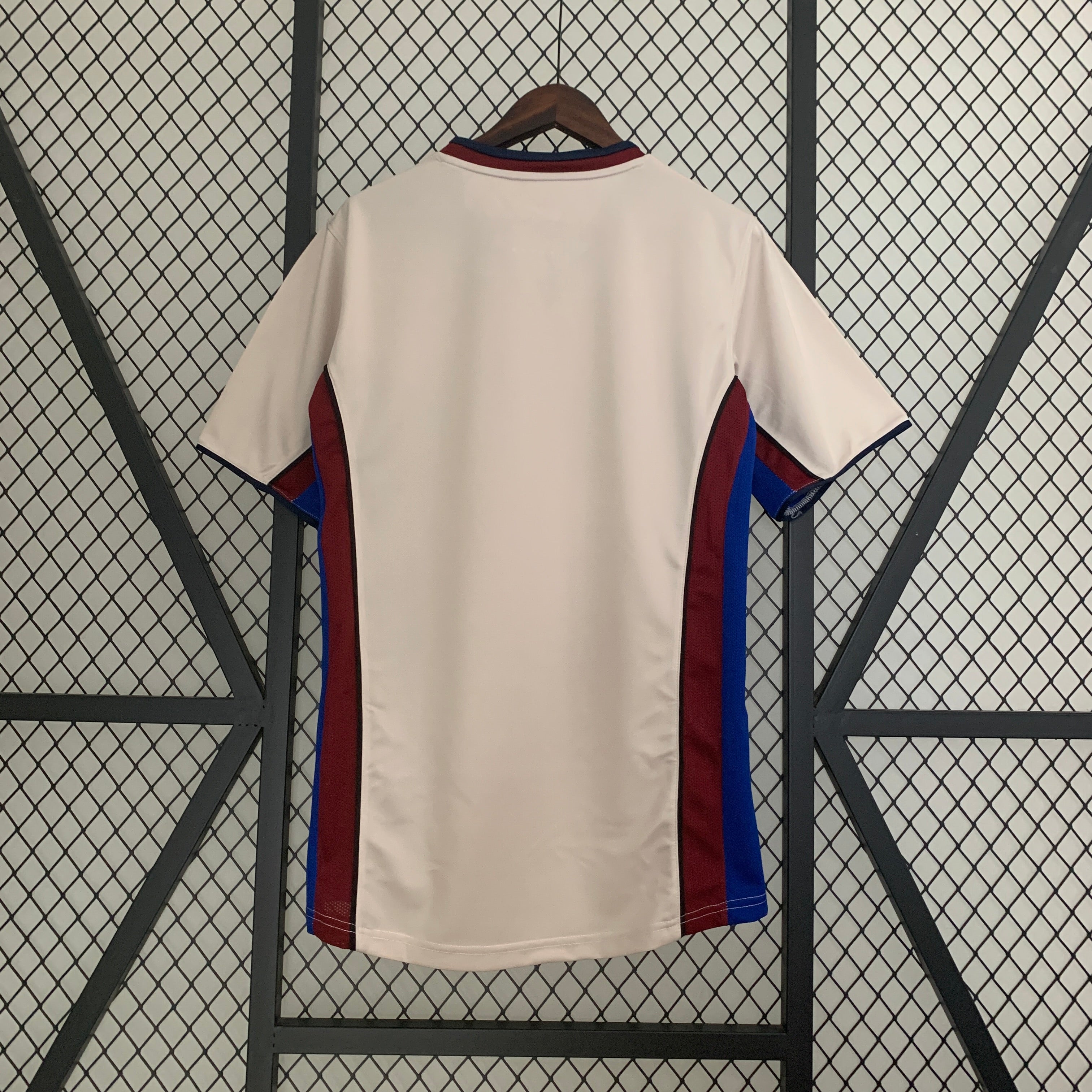 New FC Barcelona Retro Shirt 98/99