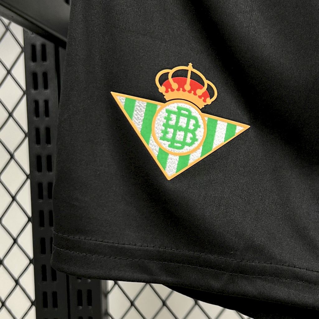 New Conjunto Niño Real Betis Special Edition 25/26