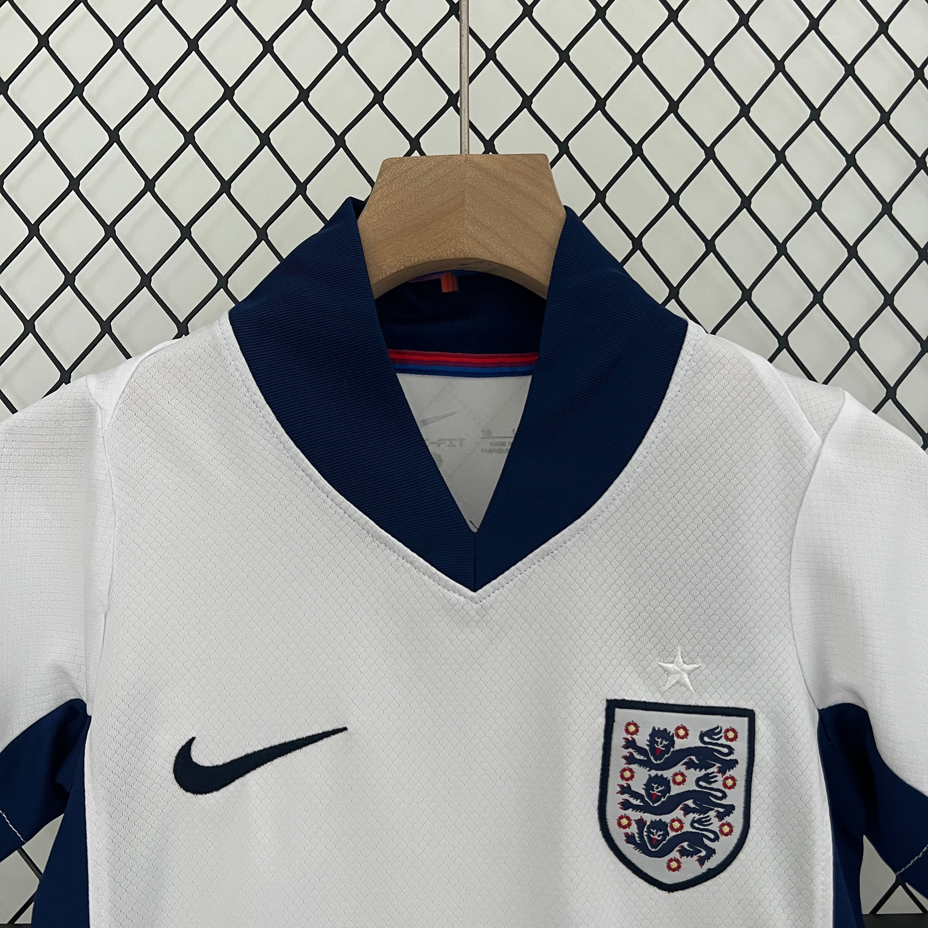 New Conjunto Niño Inglaterra 2024