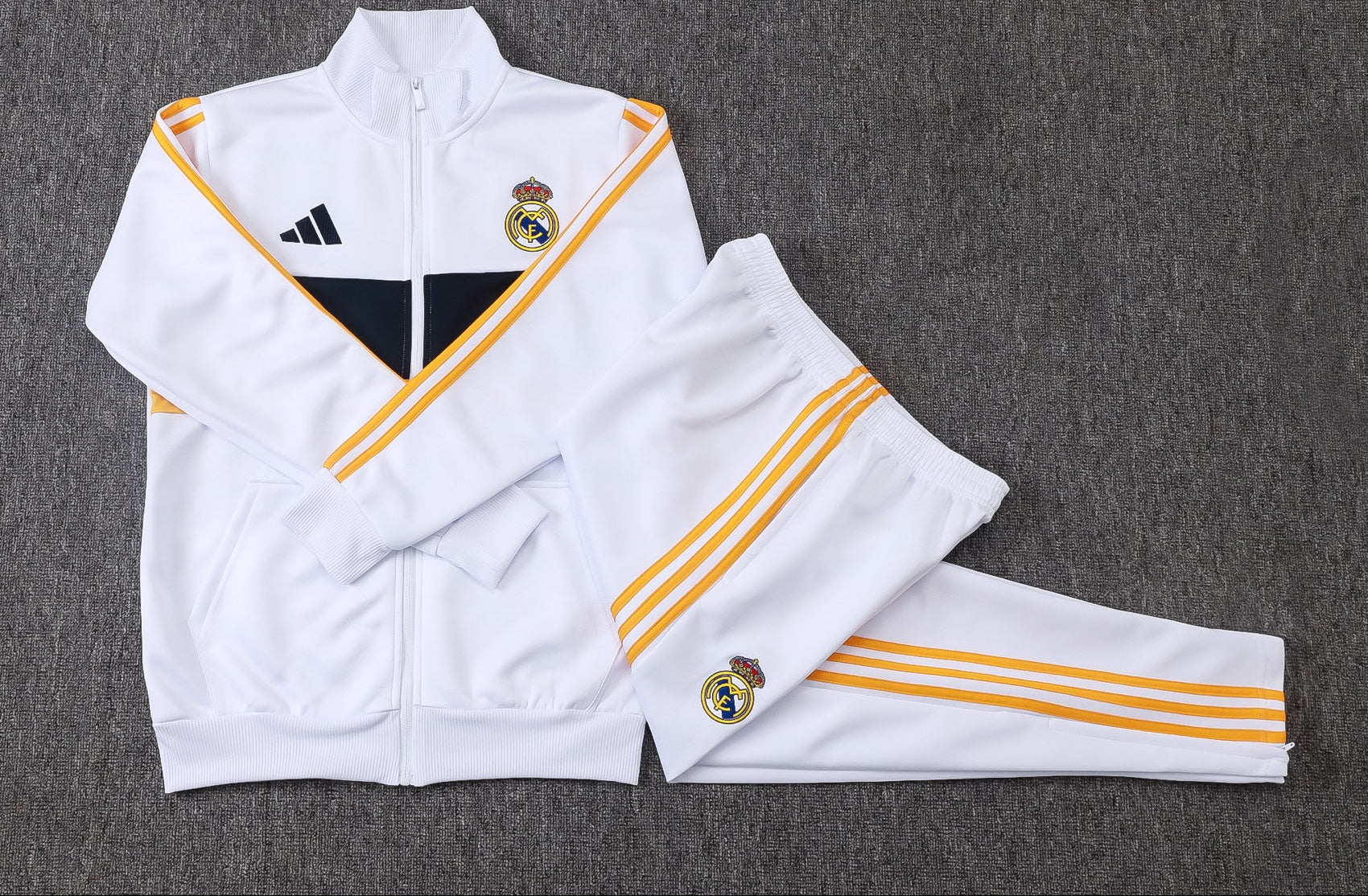 New Real Madrid 2º TrackSuit Complete Cremallera 26/27