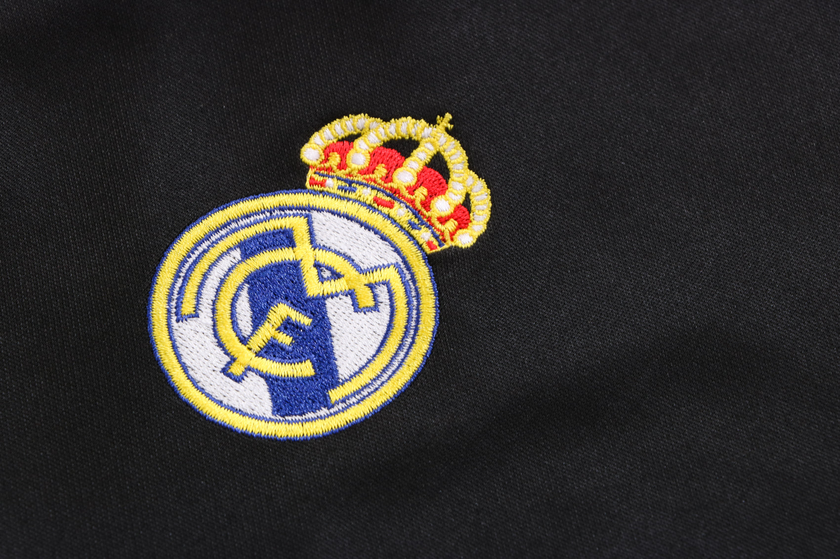 New Real Madrid TrackSuit Corto 1º