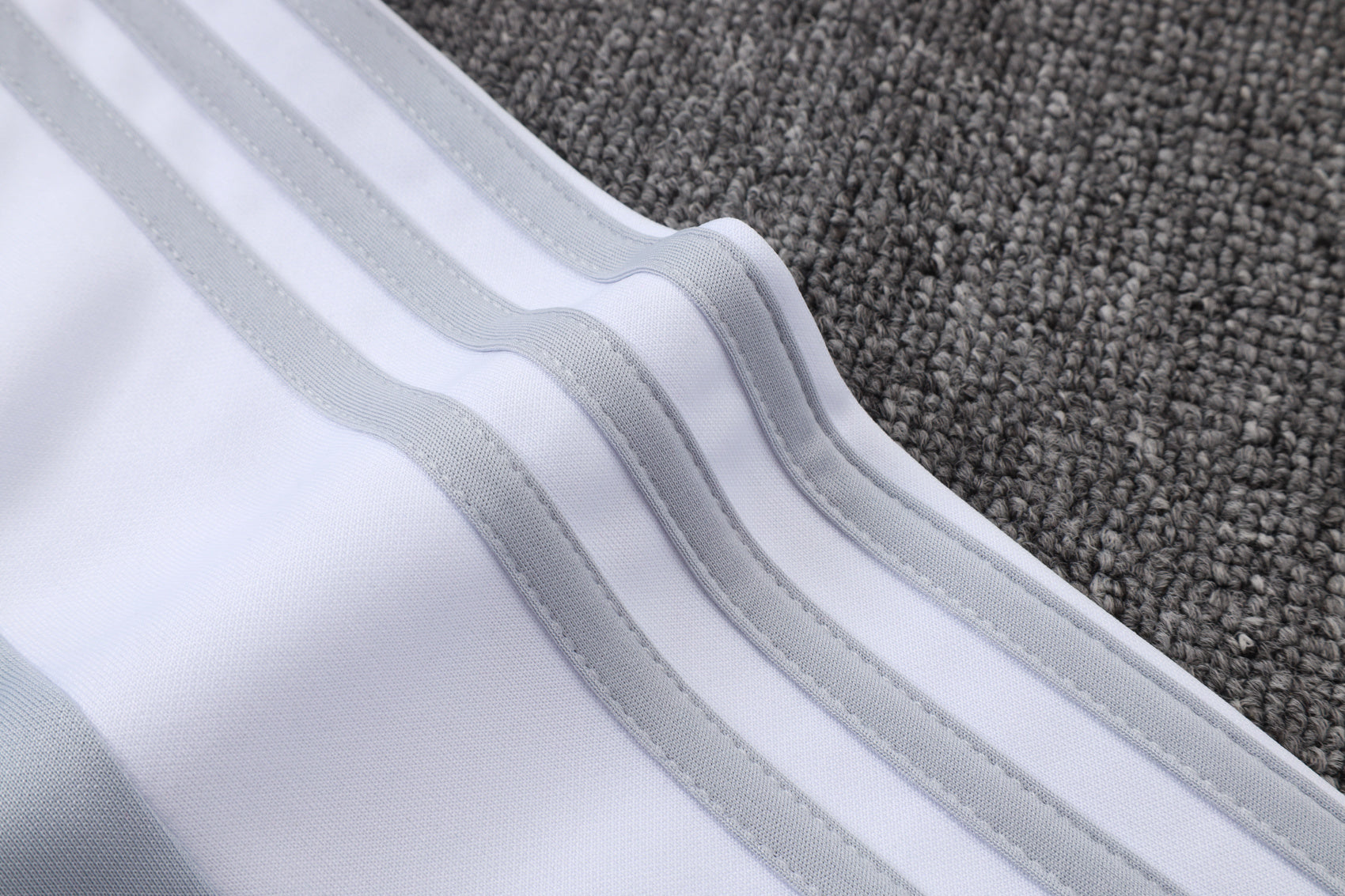 New Real Madrid TrackSuit Complete 1º 25/26