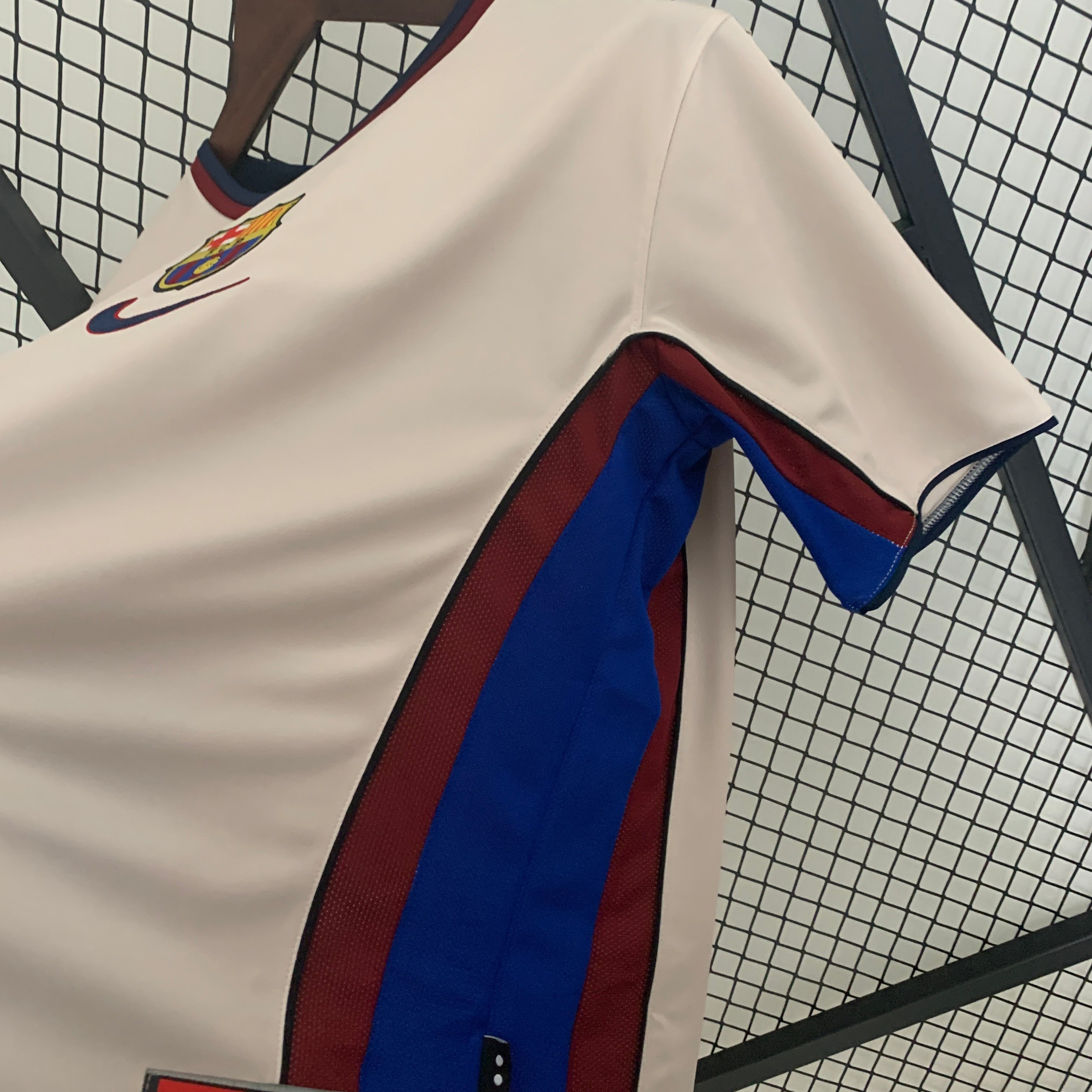 New FC Barcelona Retro Shirt 98/99
