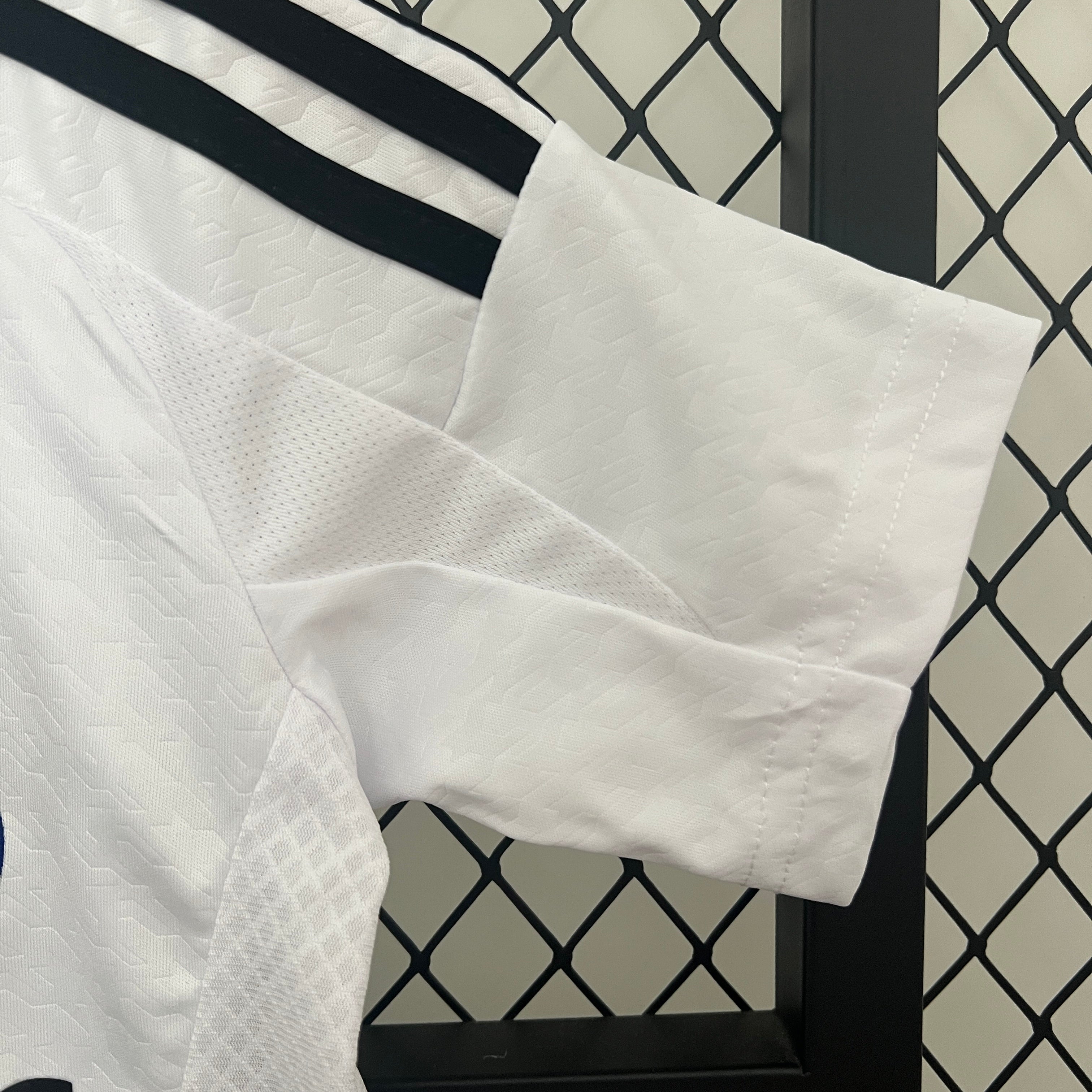 Conjunto Niño Real Madrid Home 2024/25