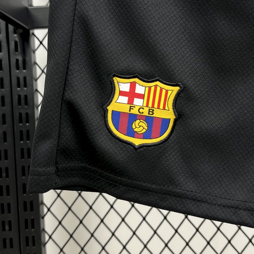 New Conjunto Niño FC Barcelona X One Piece Special Edition 25/26