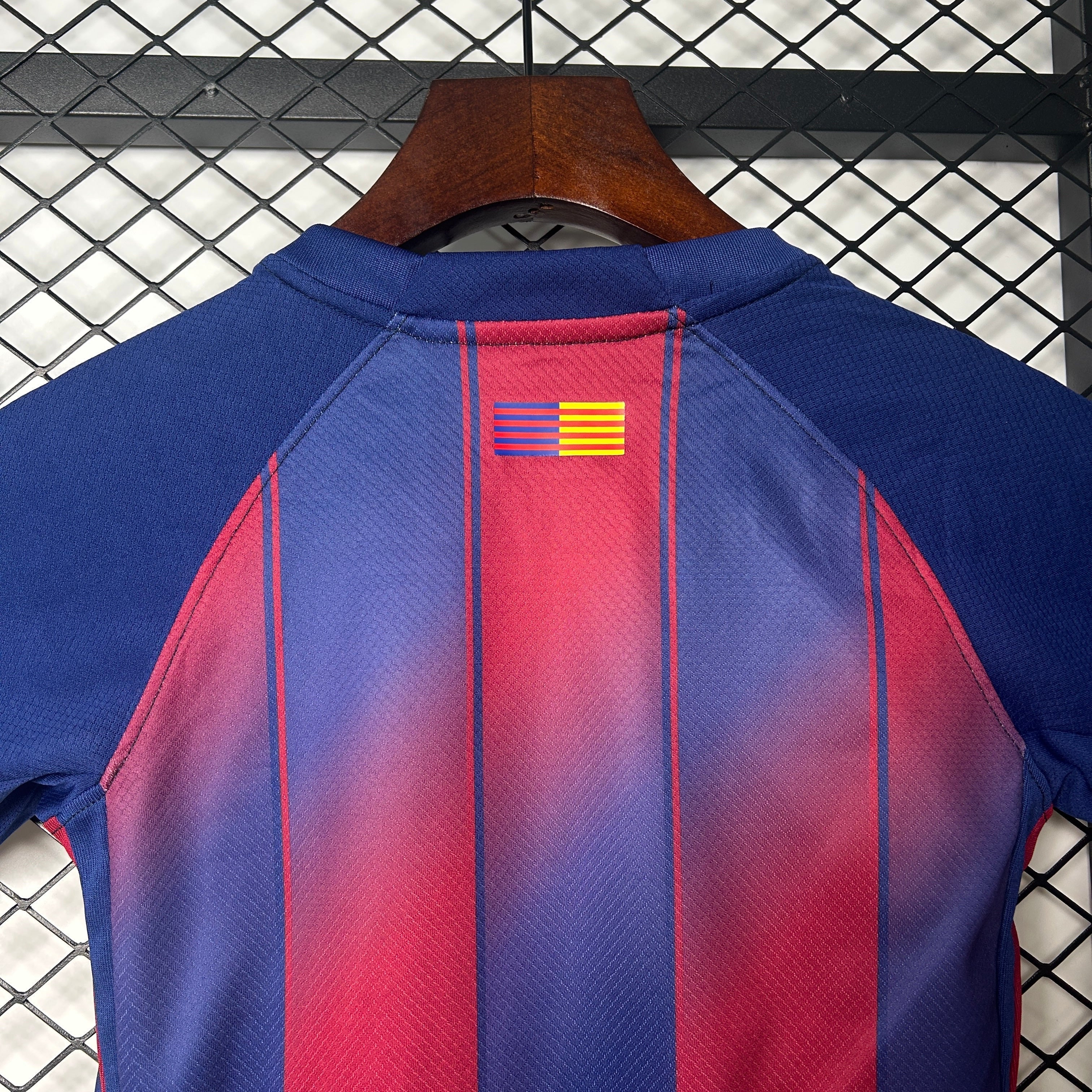 New Conjunto Niño FC Barcelona Home 25/26