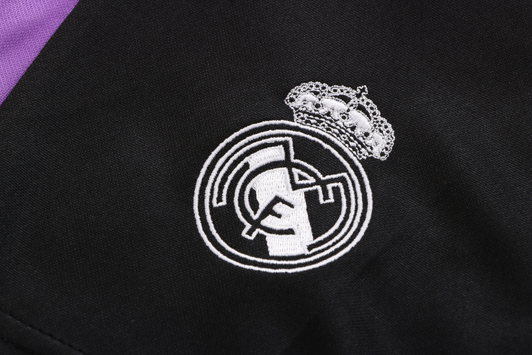 New Real Madrid TrackSuit Corto 2º