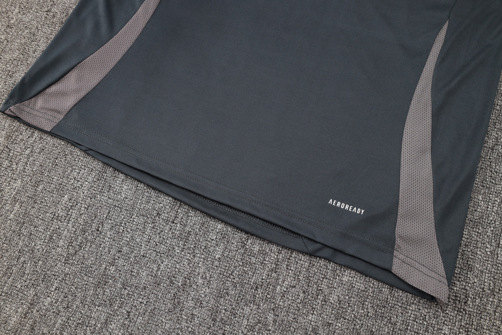 New Real Madrid 6º TrackSuit Corto 24/25