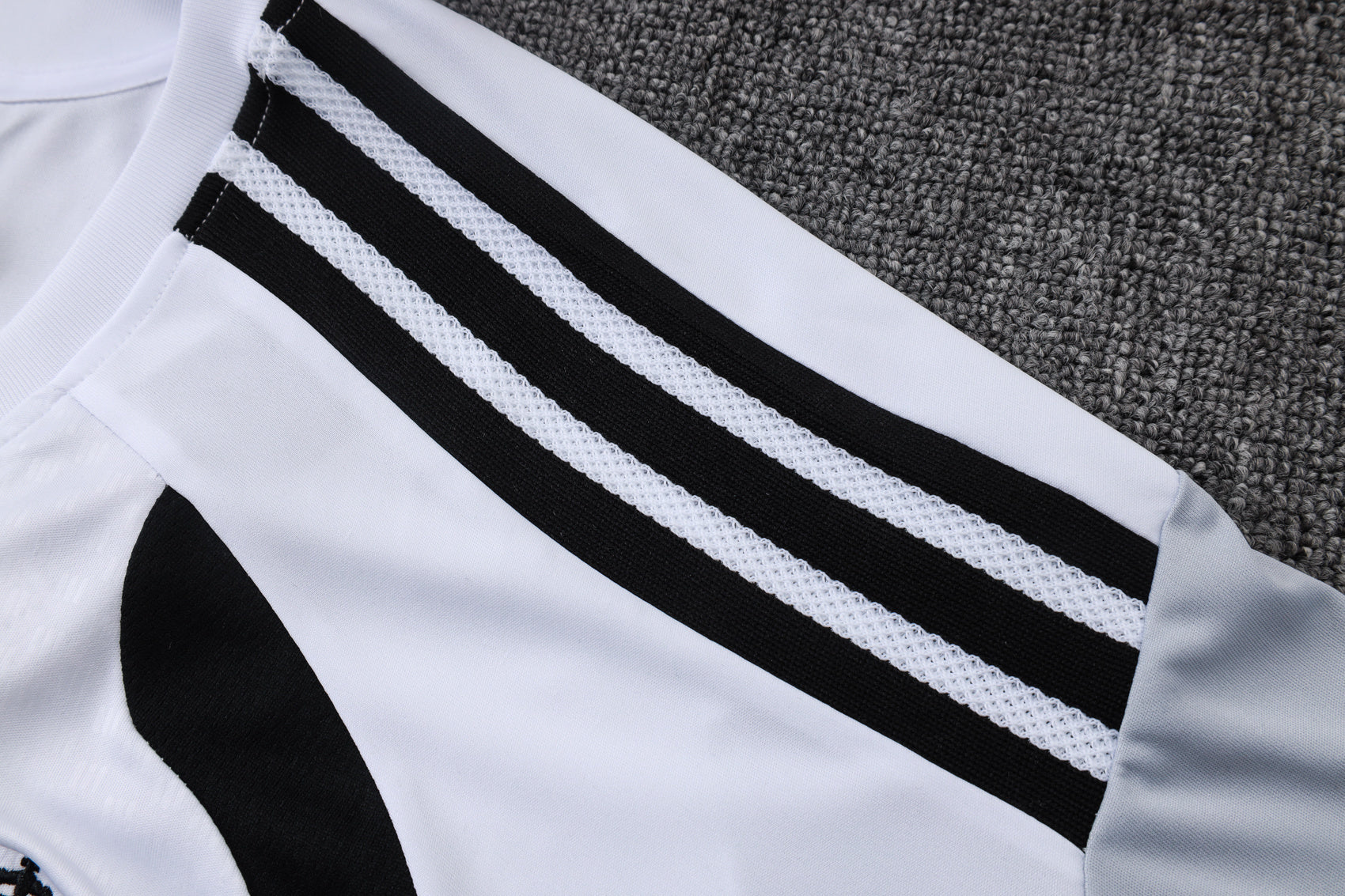 New Real Madrid TrackSuit Corto 25/26