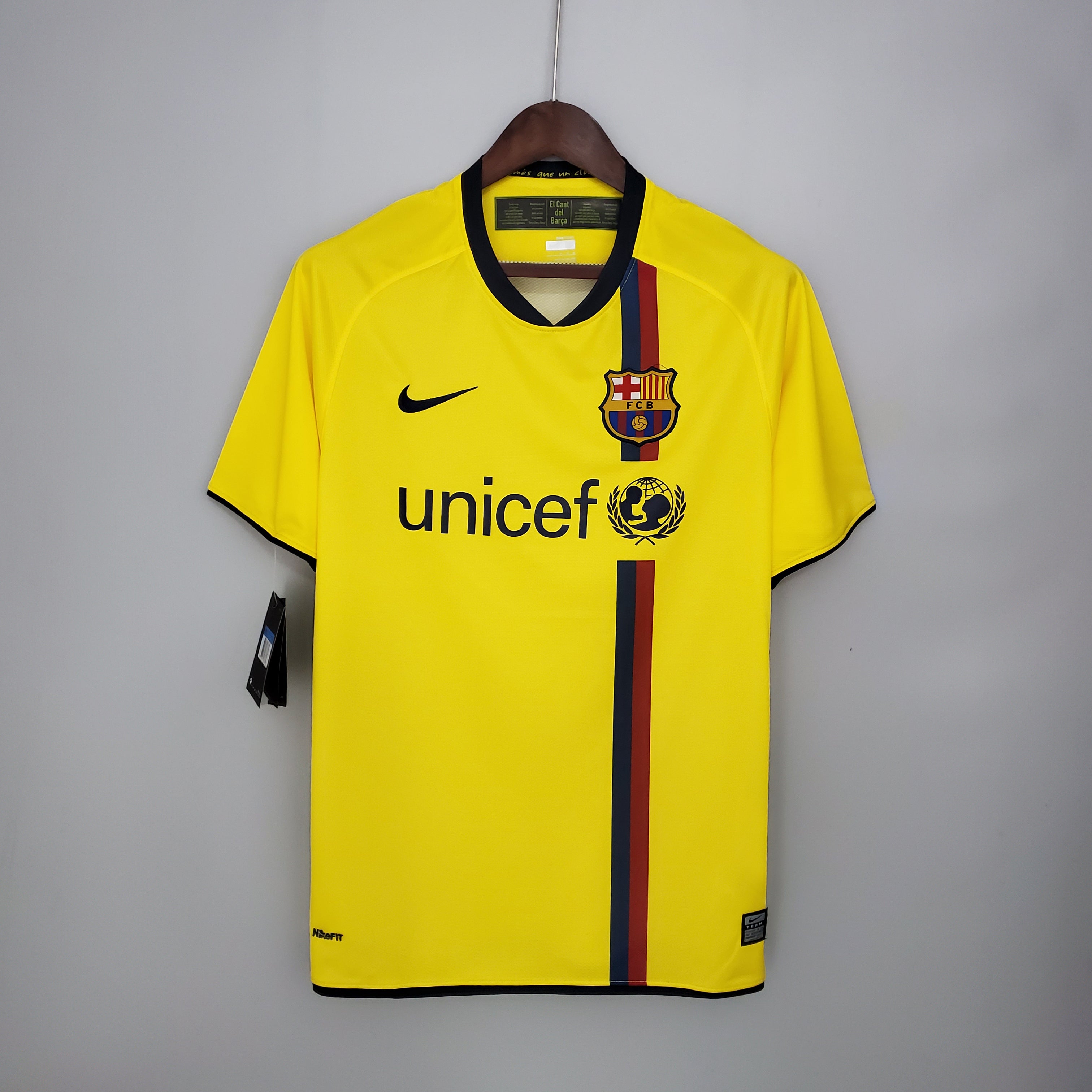 New FC Barcelona Retro Shirt 08/09