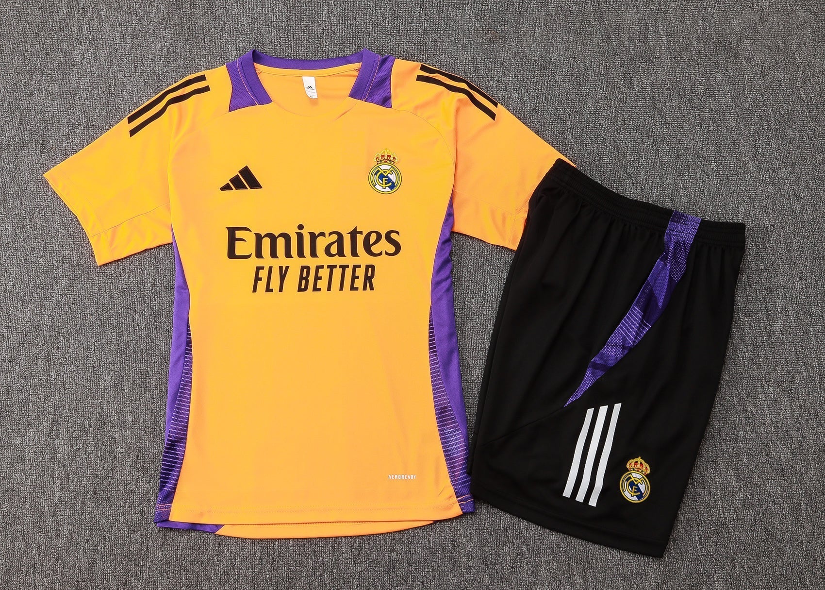 New Real Madrid 4º TrackSuit Corto 24/25