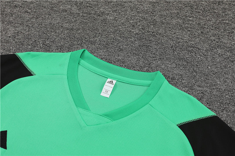 New Real Madrid TrackSuit Corto 24/25 2º