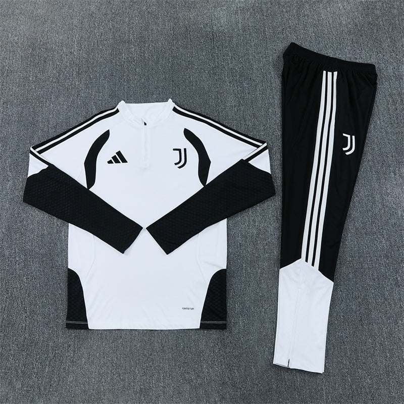 Niño - Juventus de Turín TrackSuit Complete 26/27