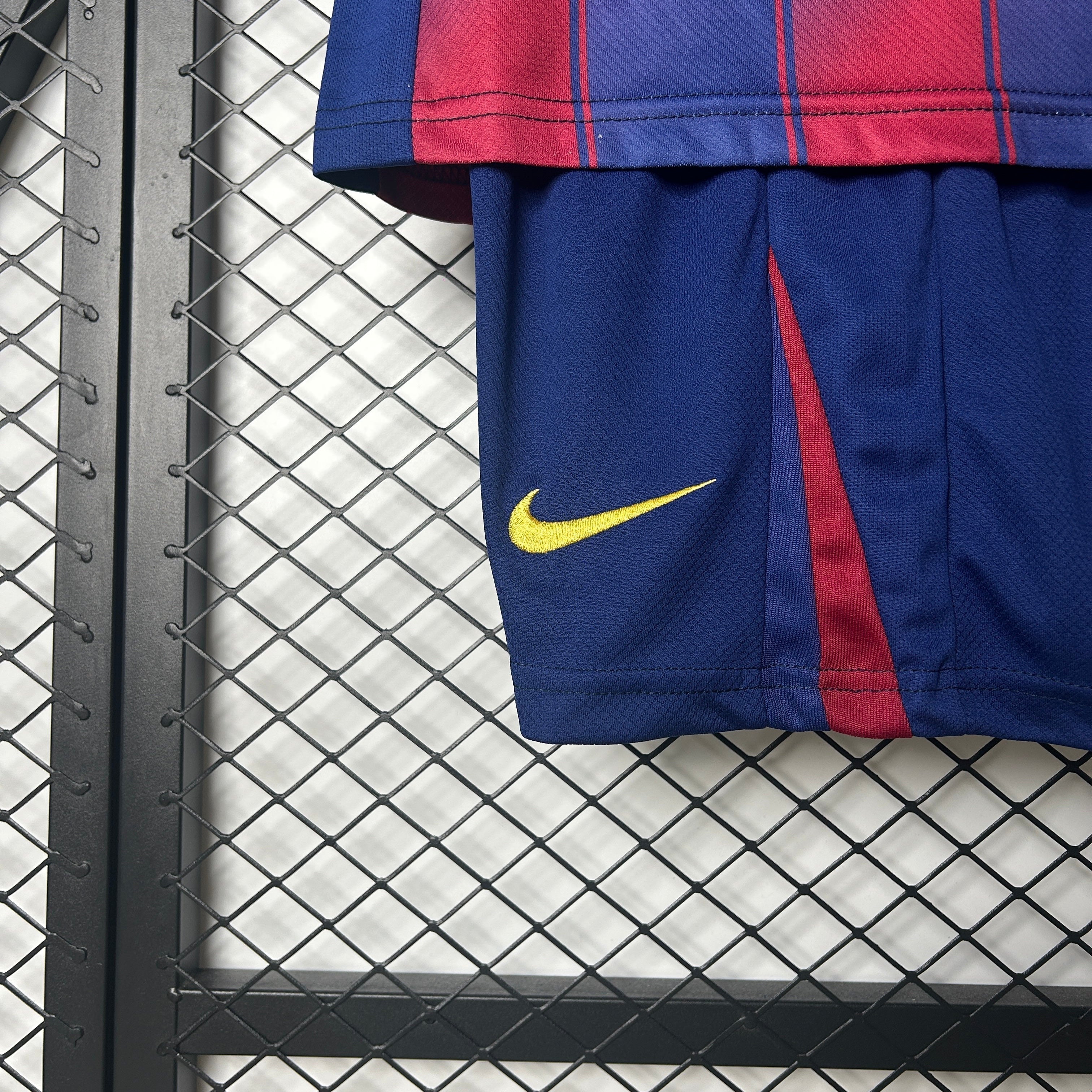 New Conjunto Niño FC Barcelona Home 25/26