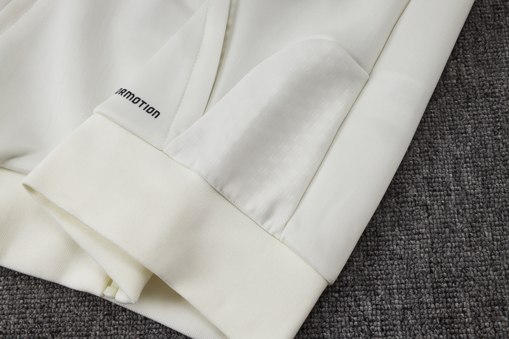 New Real Madrid TrackSuit Complete Cremallera 26/27