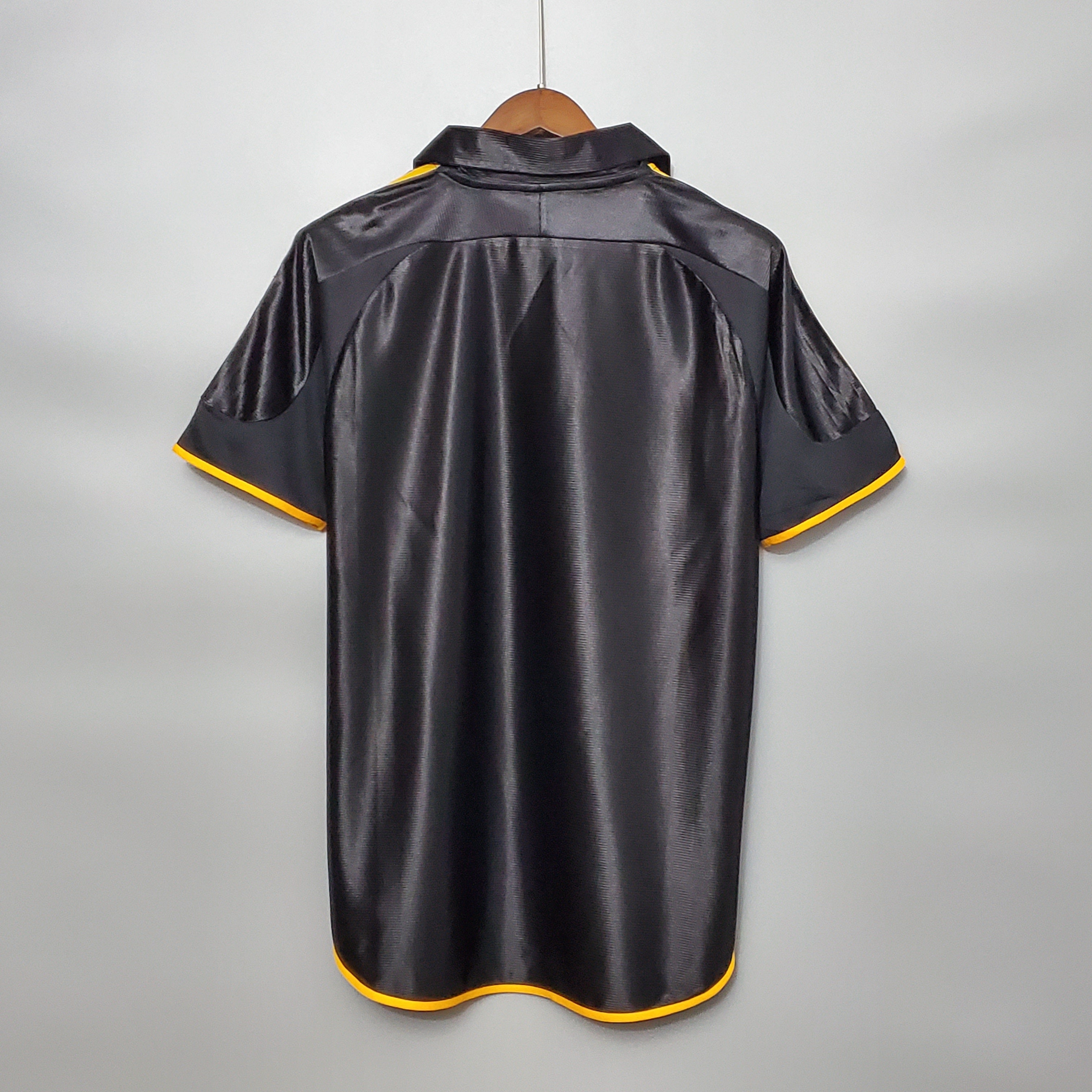 New Retro Real Madrid Shirt 98/00