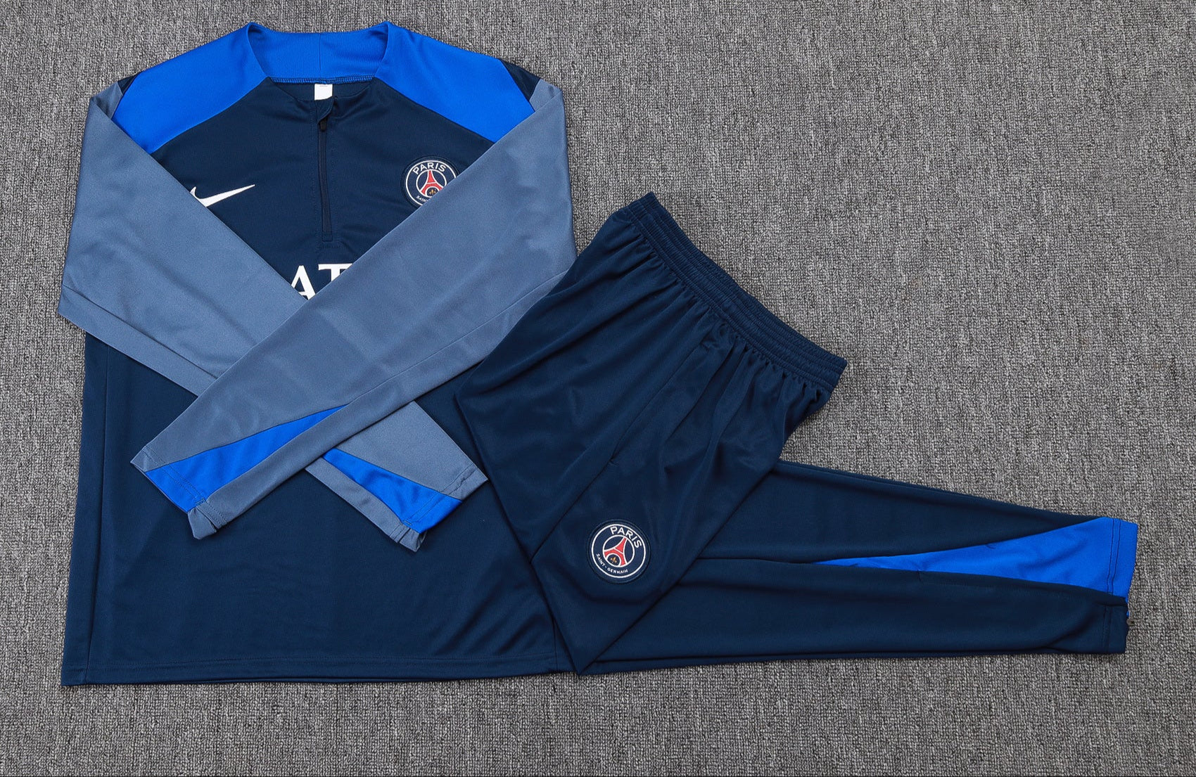 New Paris Saint Germain TrackSuit Complete 25/26
