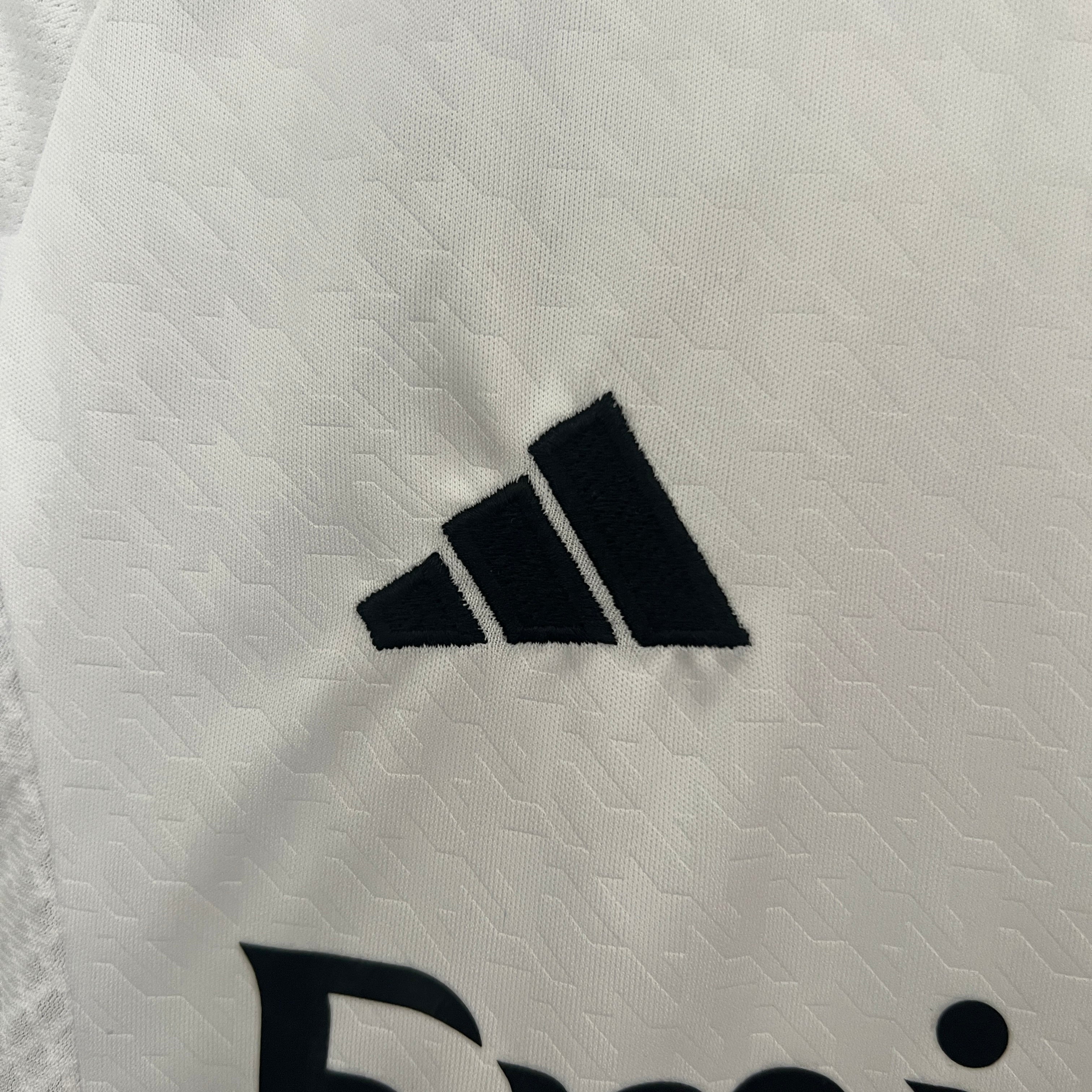 Conjunto Niño Real Madrid Home 2024/25