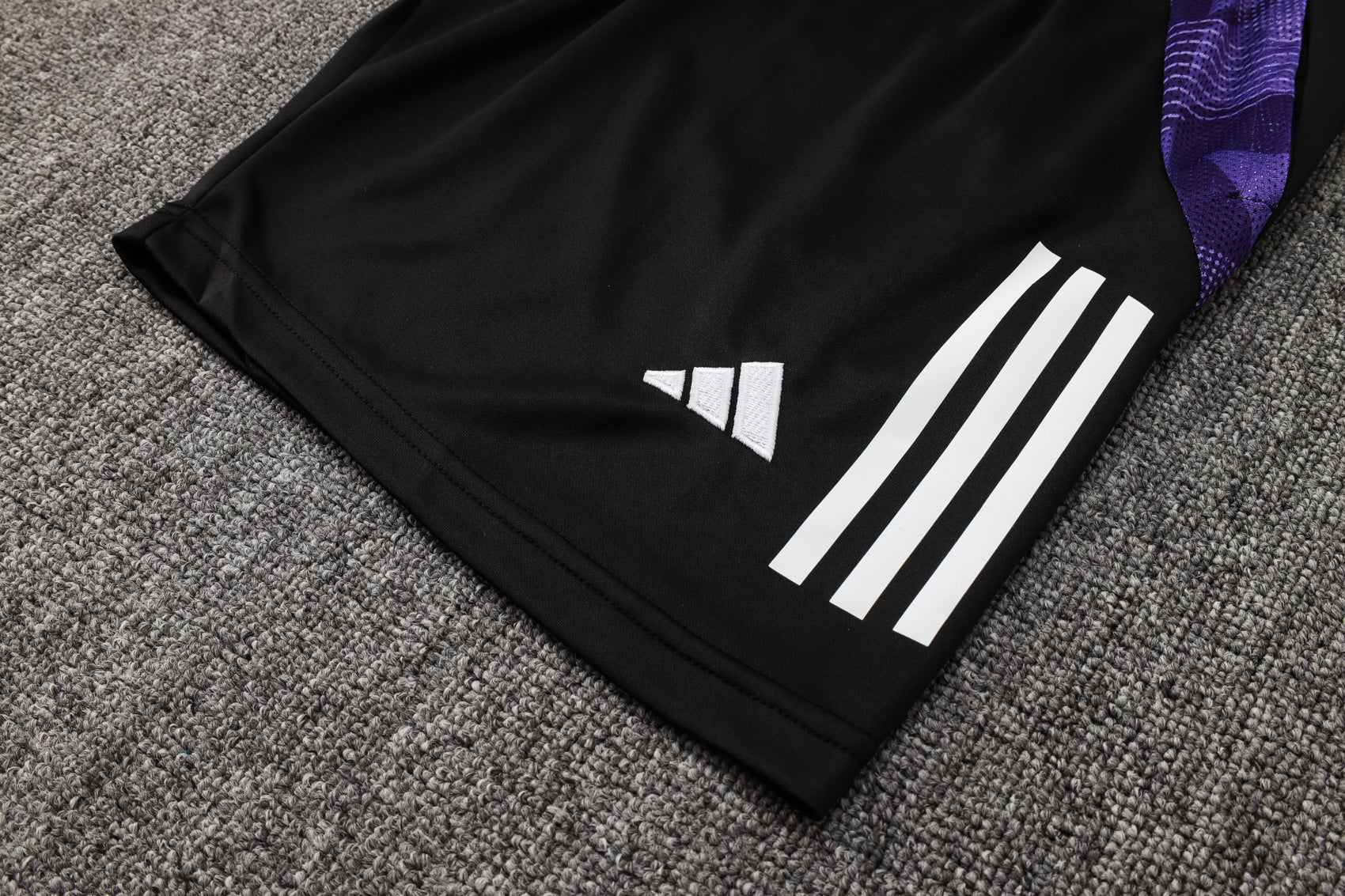 New Real Madrid 4º TrackSuit Corto 24/25