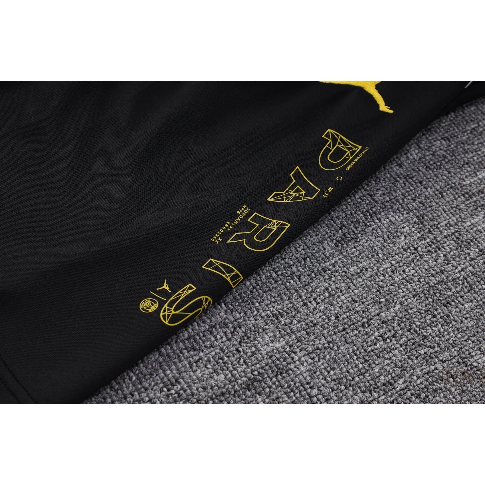 New Paris Saint-Germain TrackSuit Corto (PSG)
