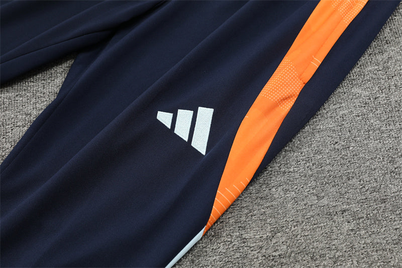Niño - New Real Madrid 4º TrackSuit Complete 24/25