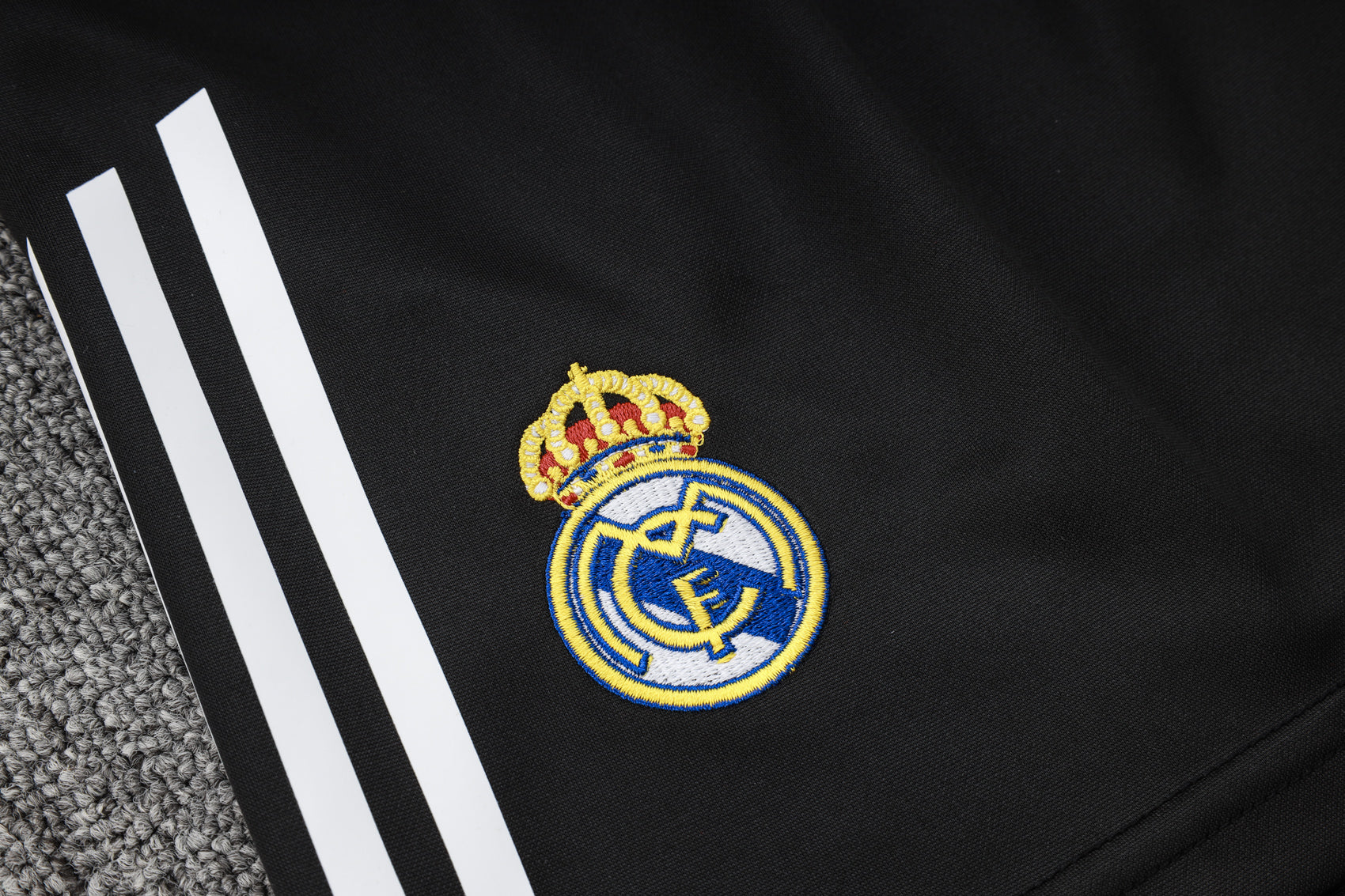 New Real Madrid 5º TrackSuit Corto 24/25
