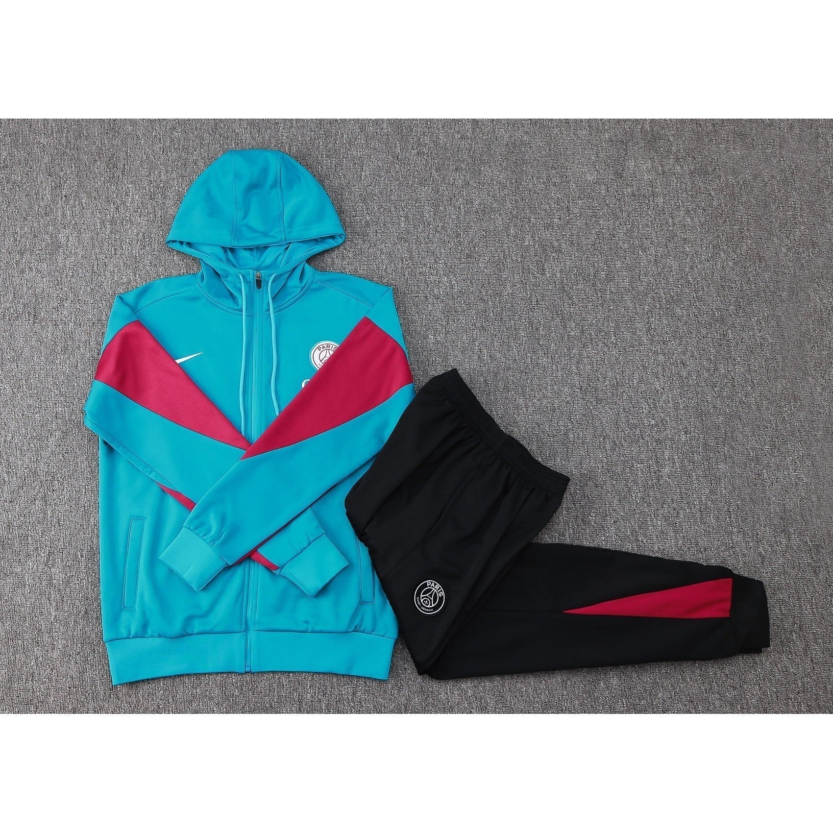 New Paris Saint-Germain TrackSuit Complete