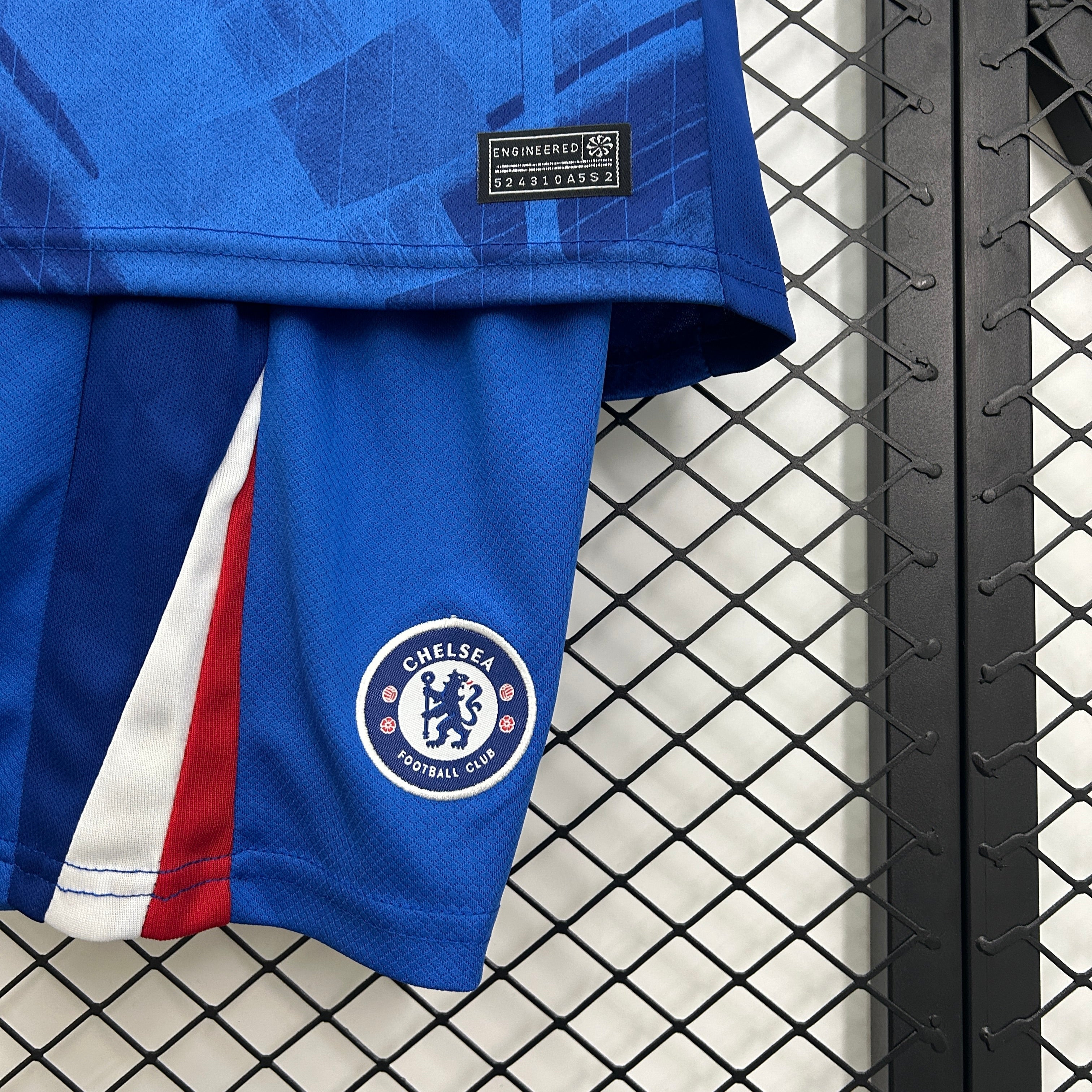 New Conjunto Niño Chelsea Home 25/26