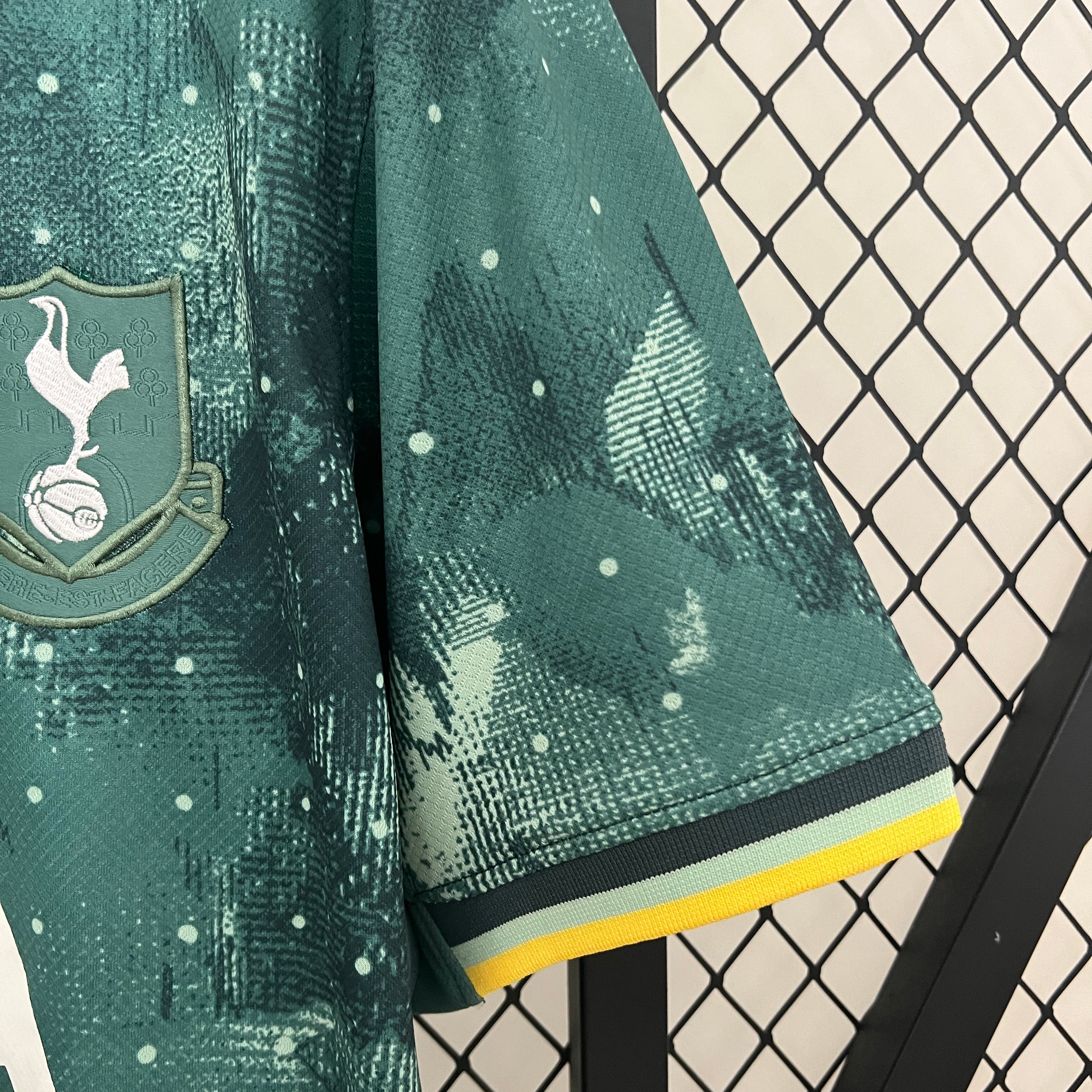 New Tottenham Hotspur 3º Shirt 24/25