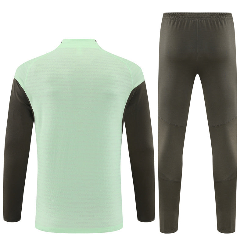 New Real Madrid TrackSuit Complete 25/26 4º