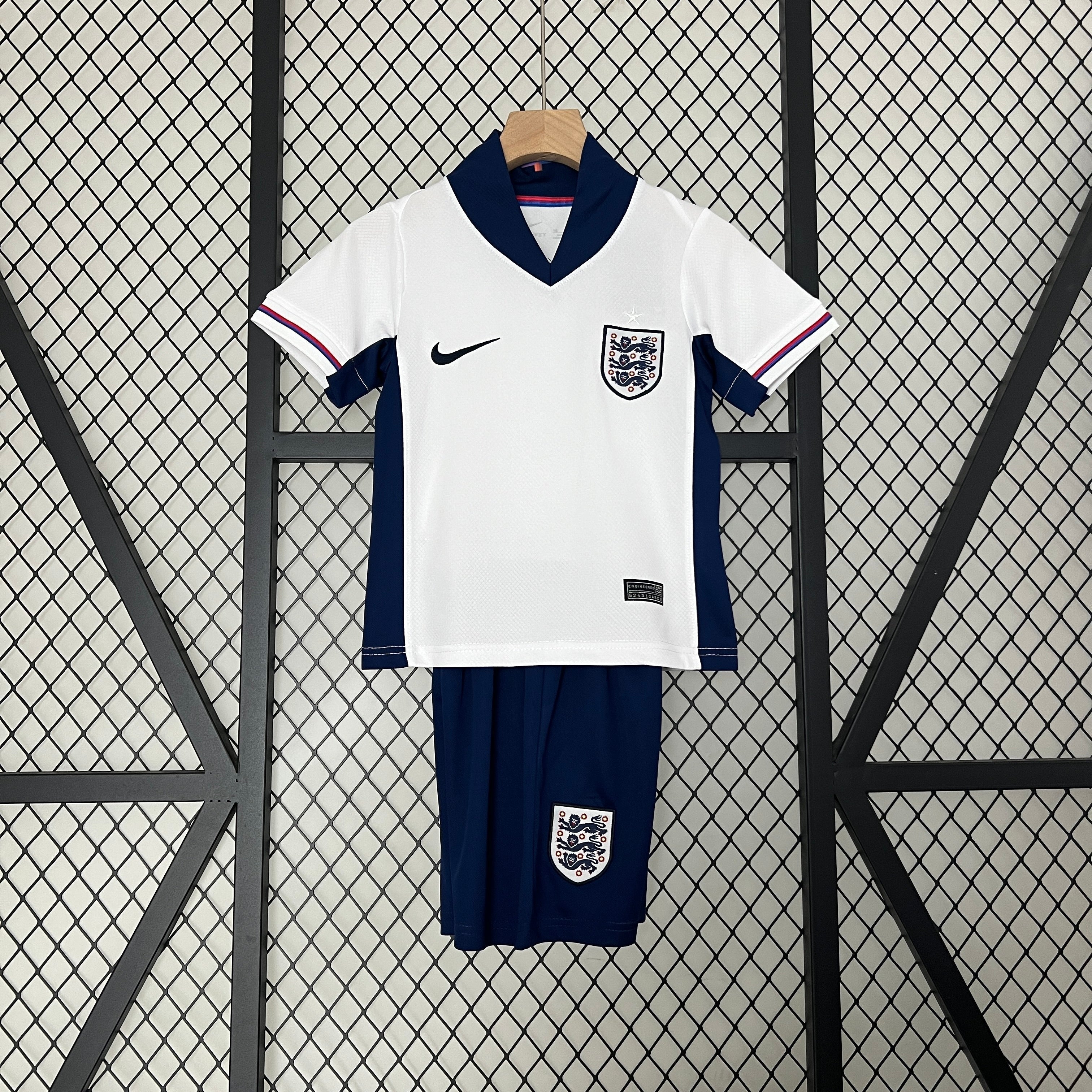 New Conjunto Niño Inglaterra 2024