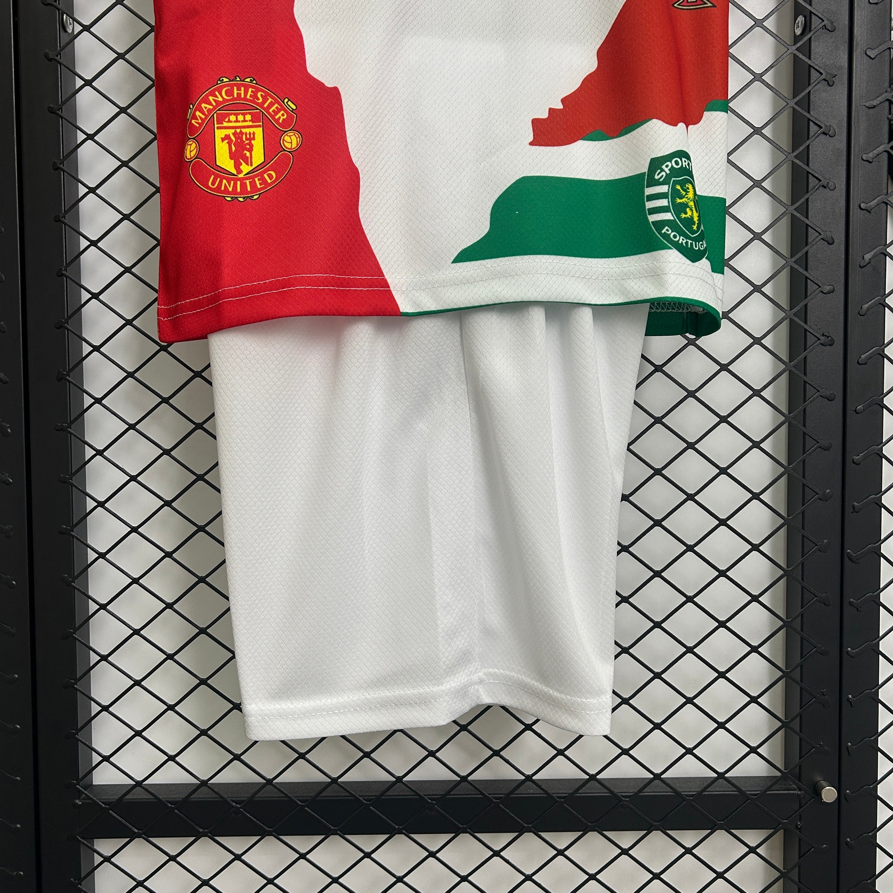 New Conjunto Niño Cristiano Ronaldo Special Edition 25/26