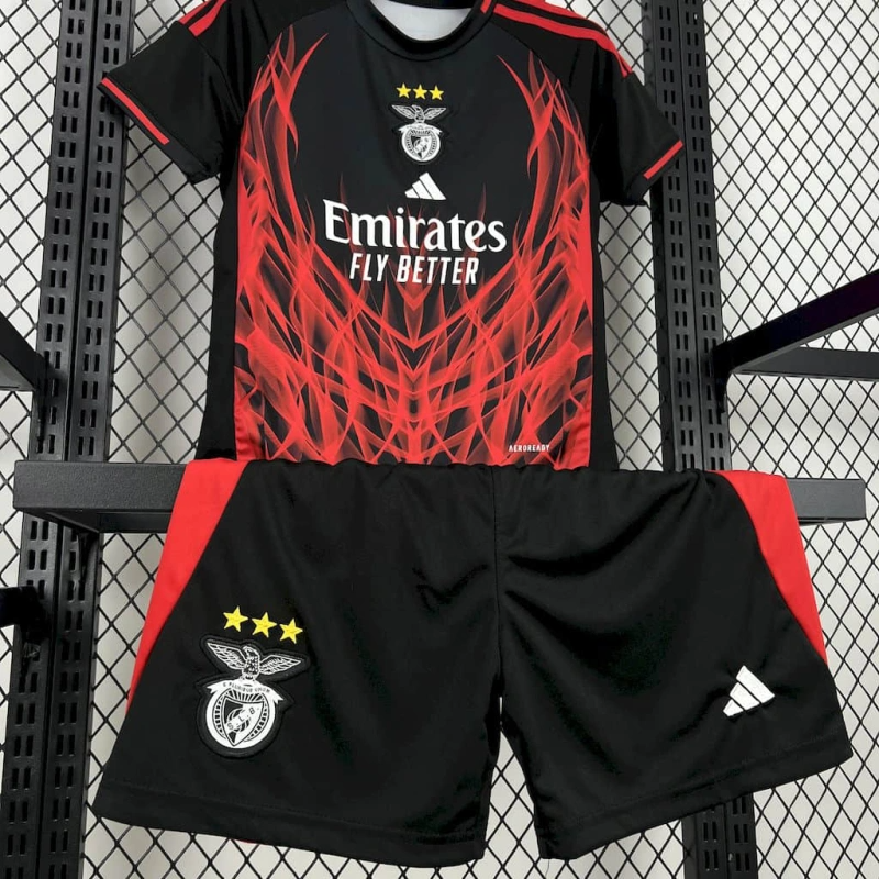 New Conjunto Niño Benfica Special Edition 25/26