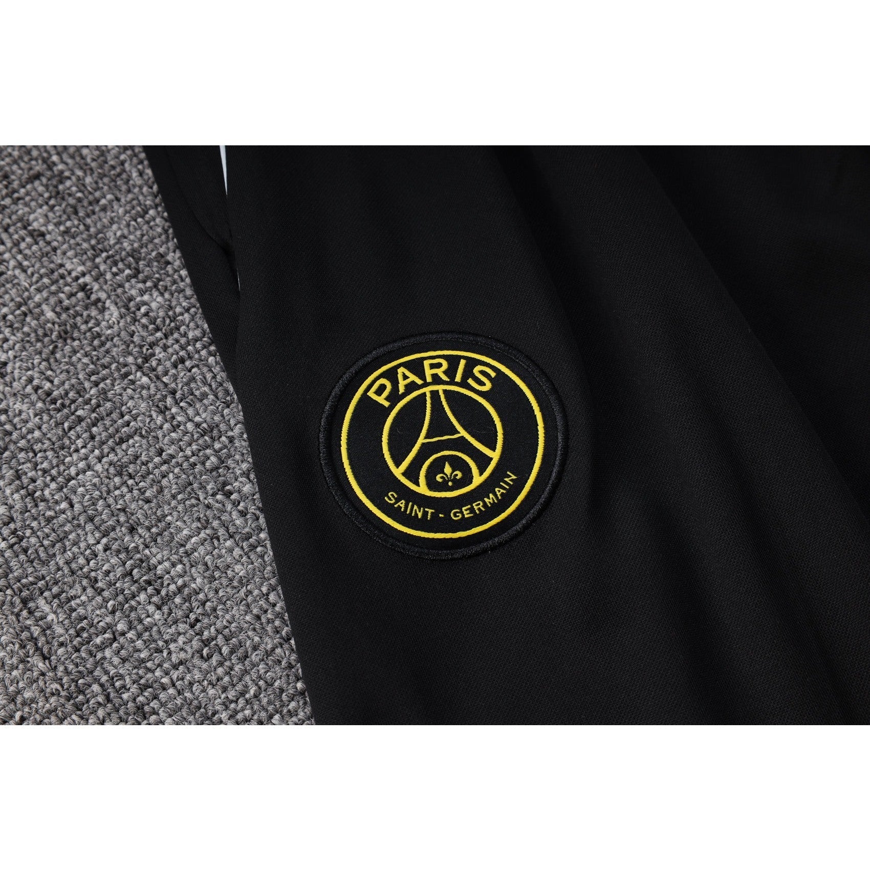 New Paris Saint-Germain TrackSuit Corto (PSG)