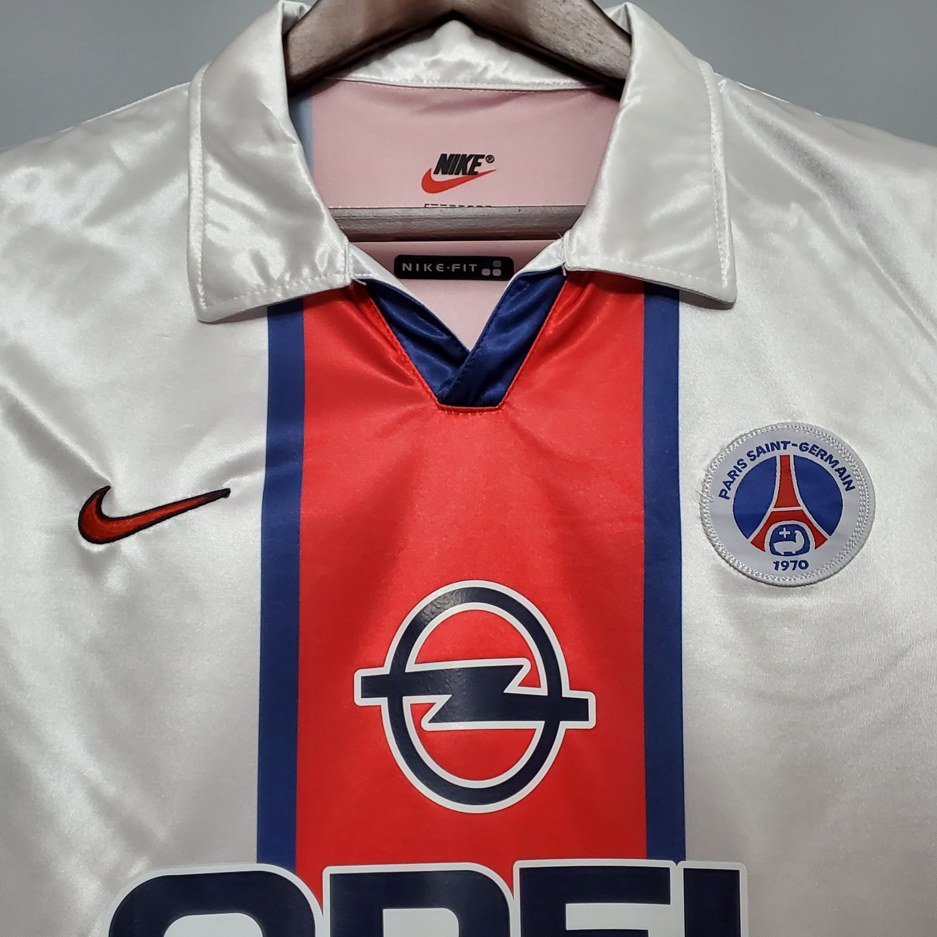 New PSG Retro Shirt 98/99