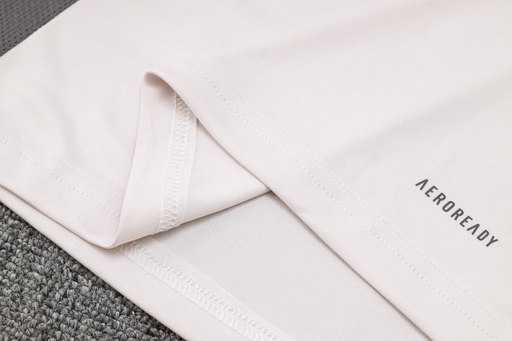 New Real Madrid 7º TrackSuit Corto 24/25